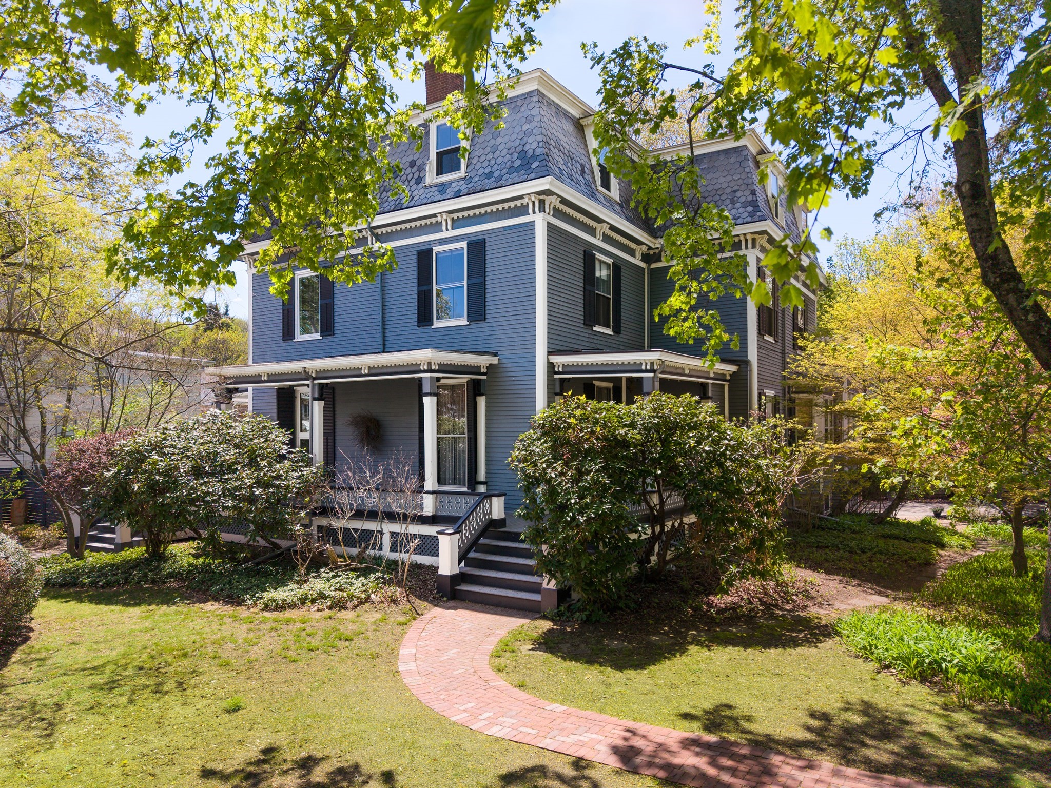 135 Langley Rd Unit 135, Newton, MA 02459