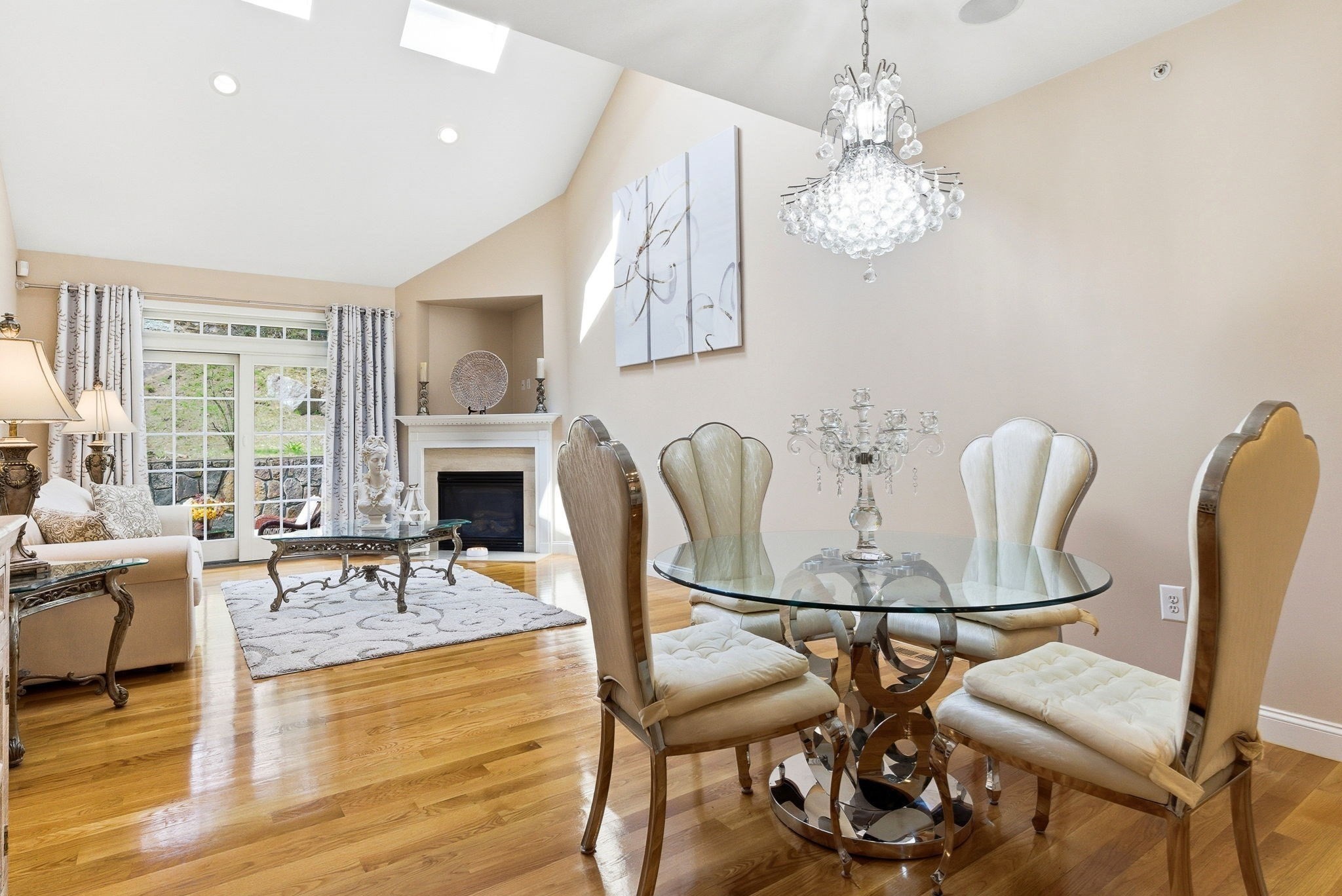 900 Lynnfield St Unit D16, Lynnfield, MA 01940