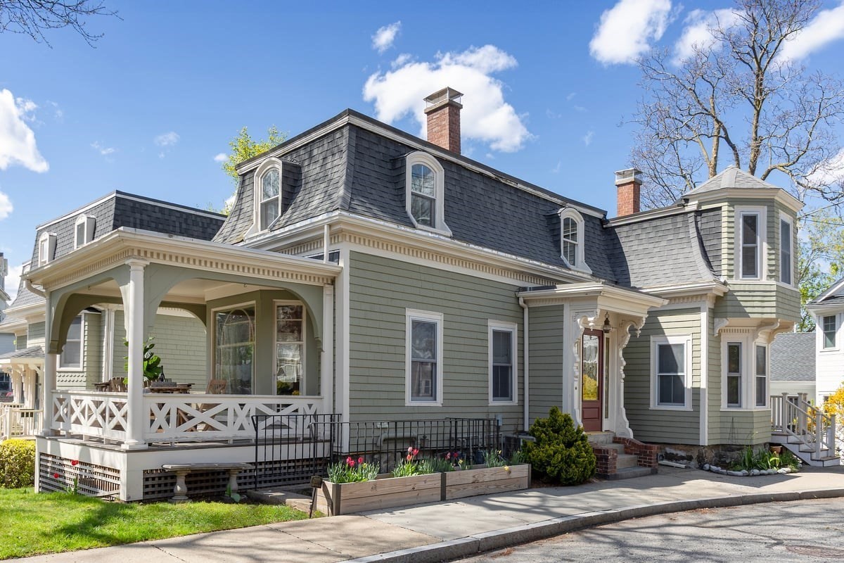 123 Charlesbank Rd. Unit 123, Newton, MA 02458