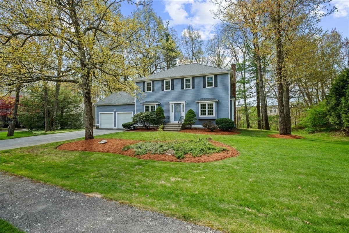 11 Tattan Farm Rd, Worcester, MA 01605