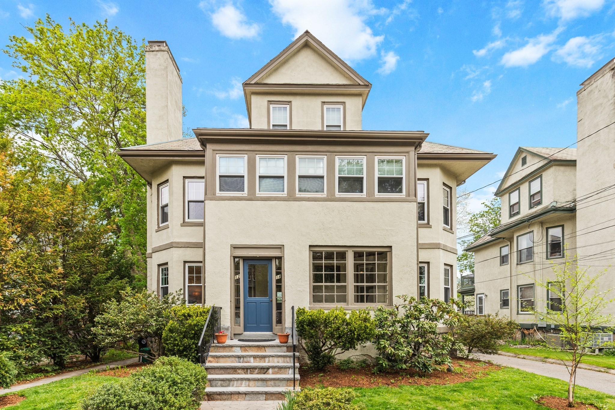 12 Spruce St Unit 12, Watertown, MA 02472