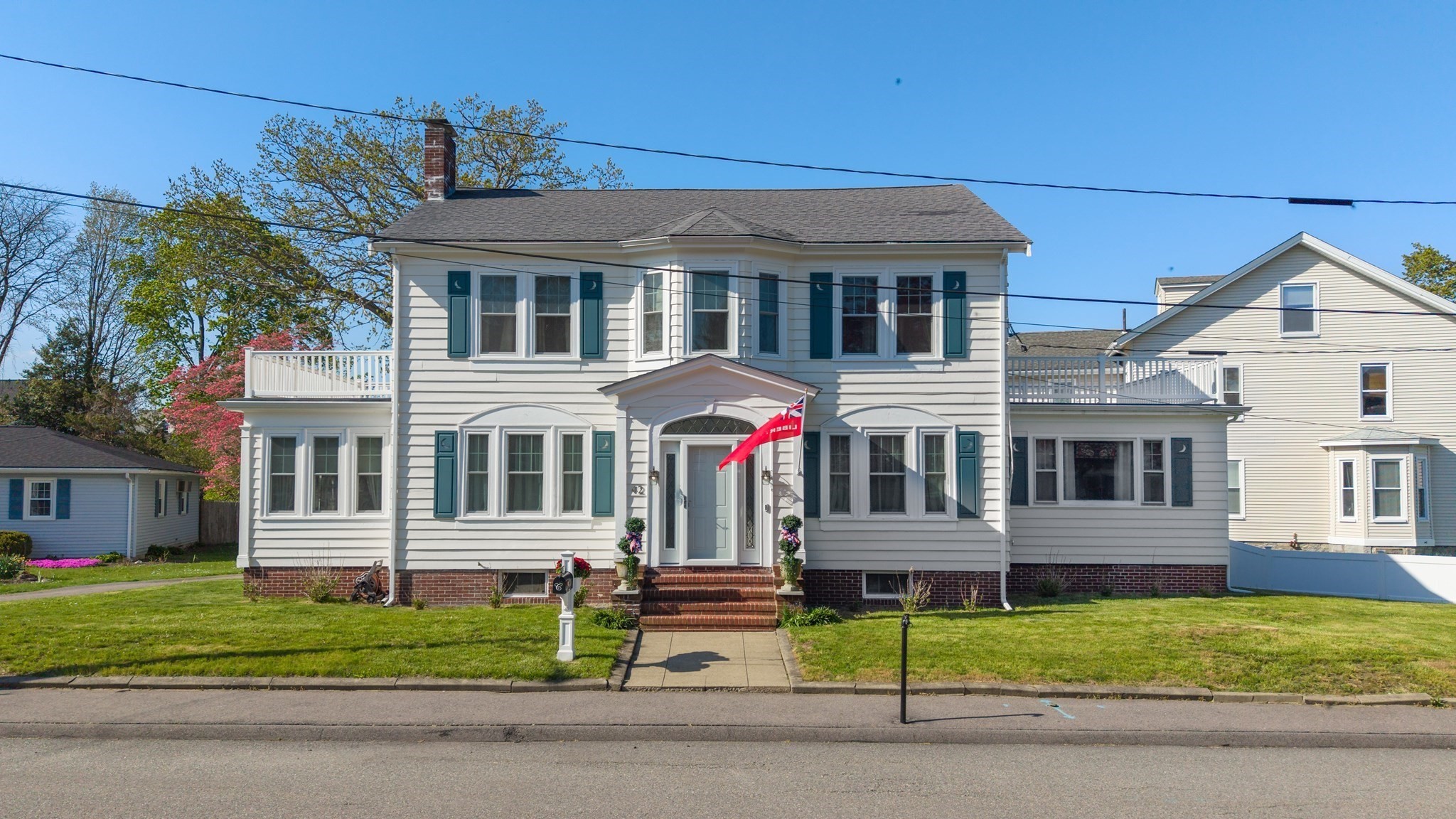 42 Fayette Pl, Taunton, MA 02780