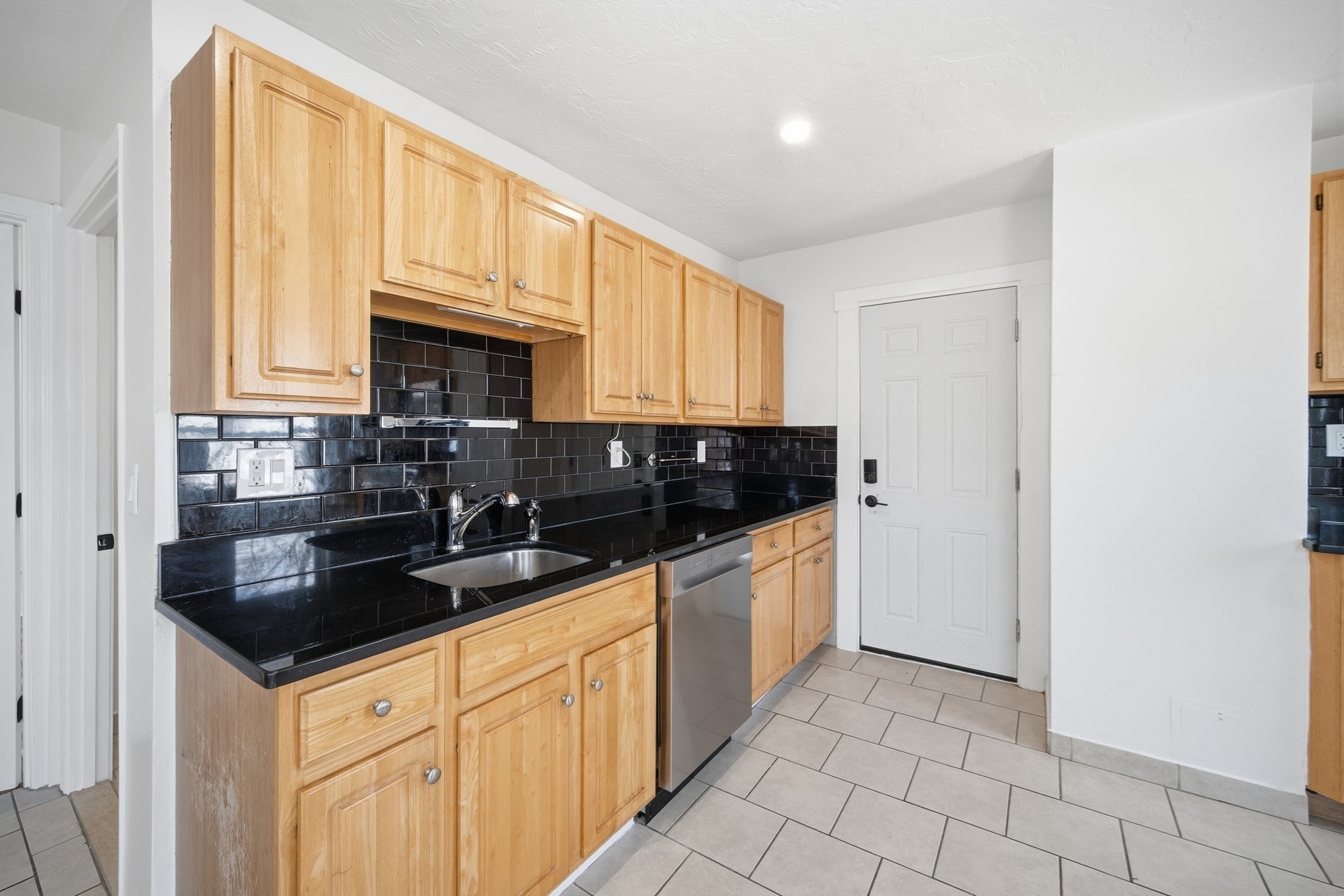 117 Quincy St Unit 2, Quincy, MA 02169 - Image 5