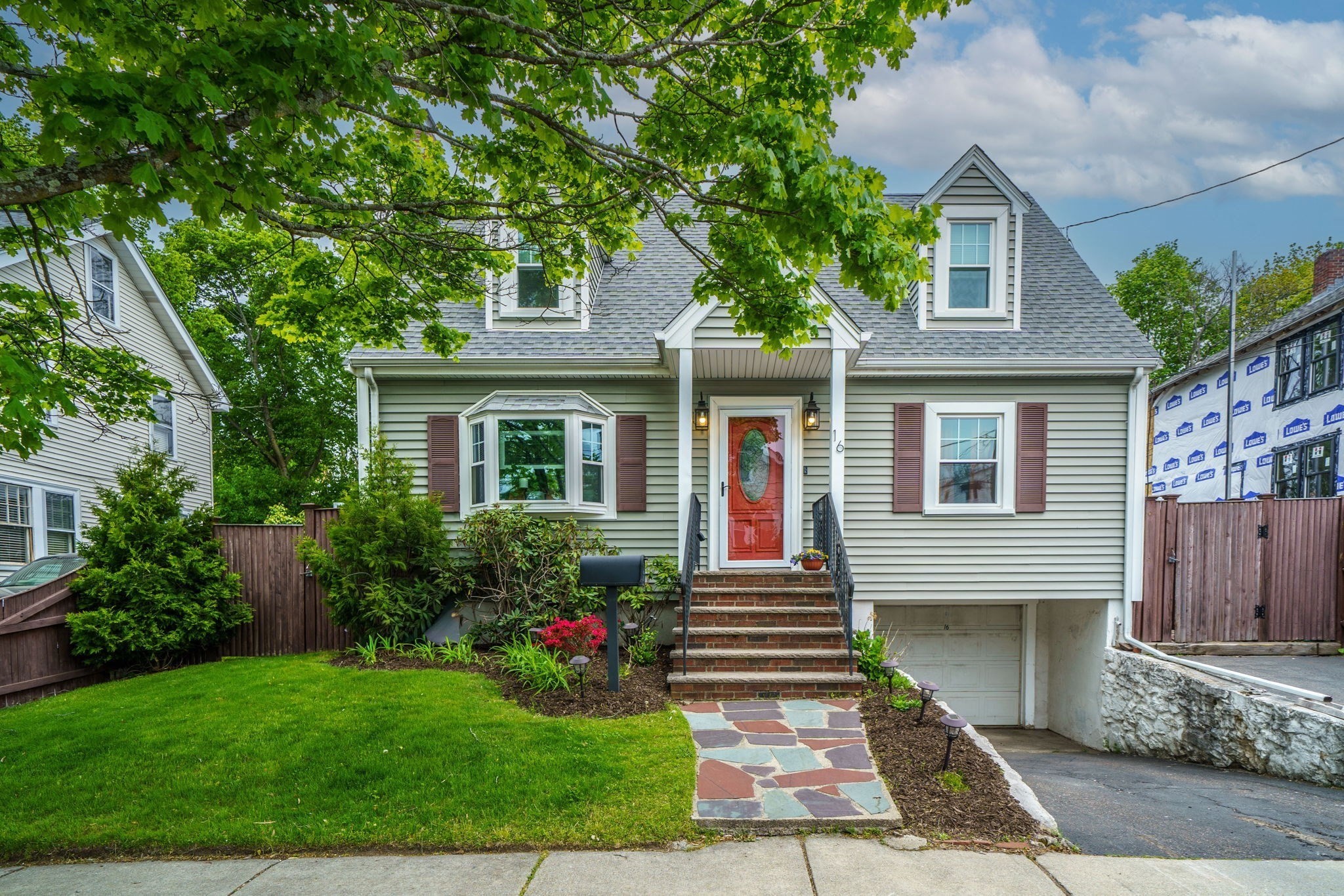16 Melbourne Ave, Newton, MA 02460