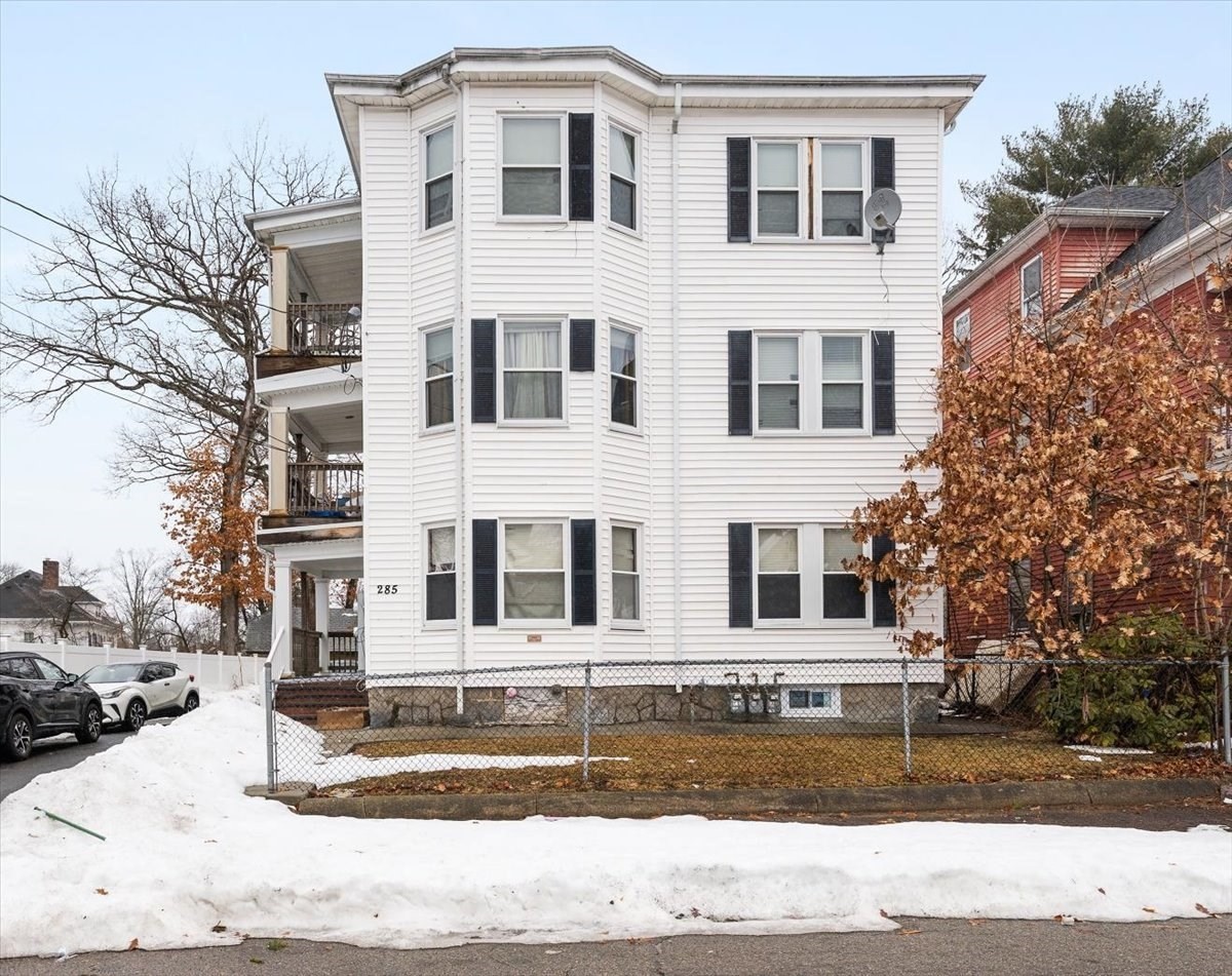 285 Green St, Brockton, MA 02301