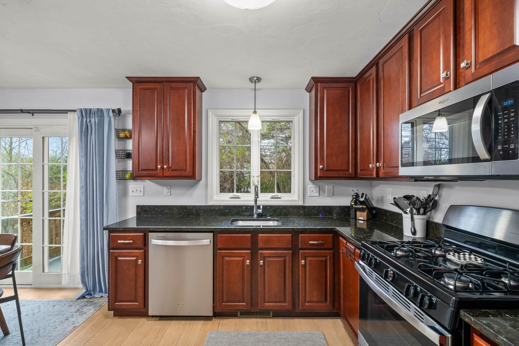41 Boston Rd Unit 445, Billerica, MA 01862 - Image 2