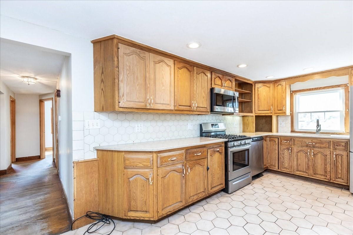 25 Crandall St, Roslindale, Boston, MA 02131 - Image 12