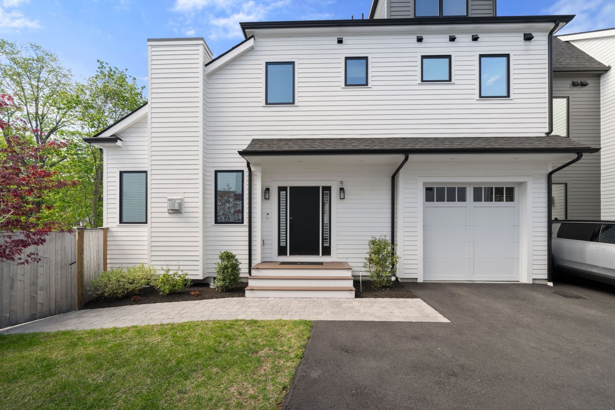 9 Johnson Pl Unit 9, Newton, MA 02466