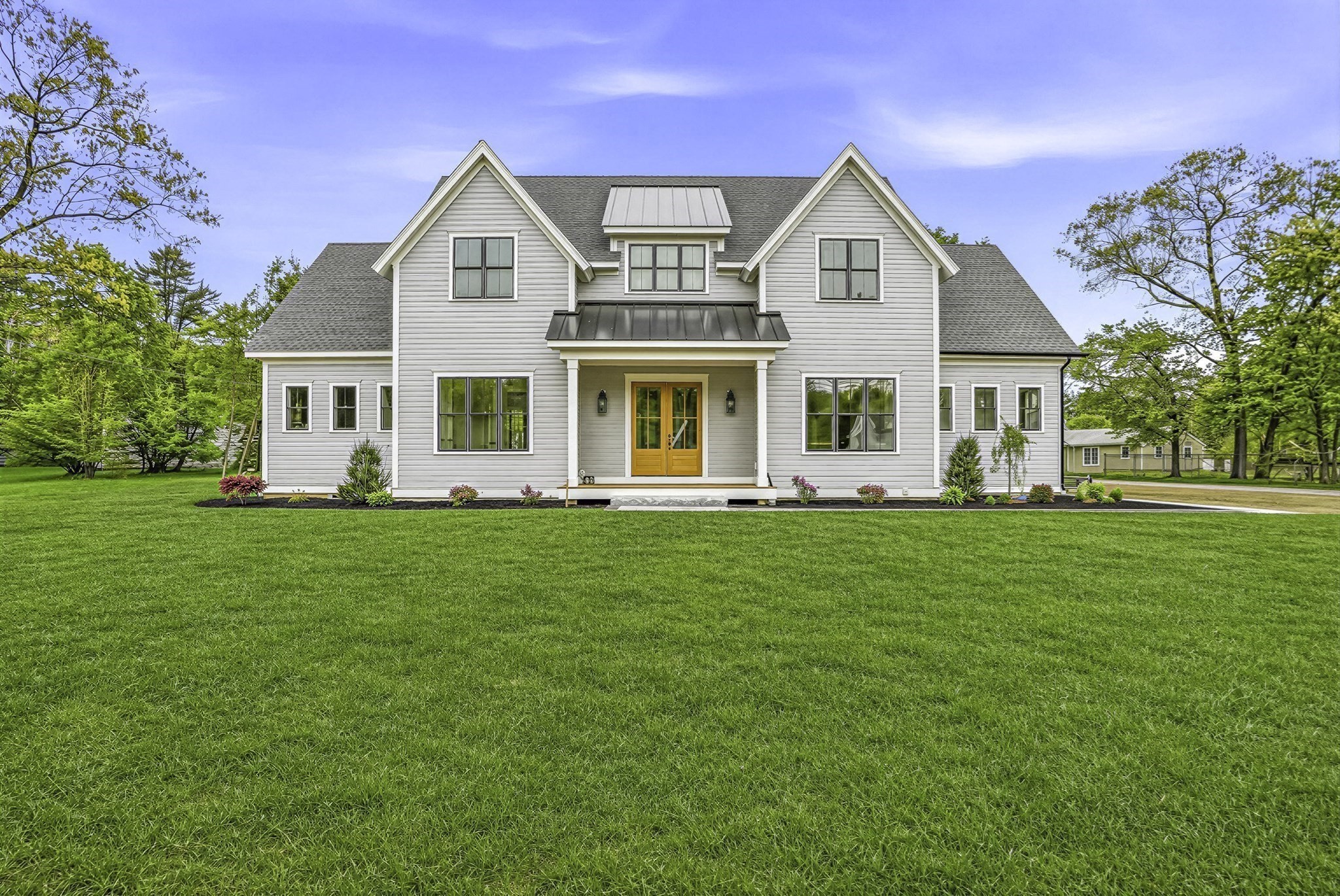 125 West Plain Street, Wayland, MA 01778