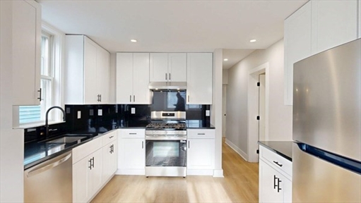 273 Maverick Street, Apt 7