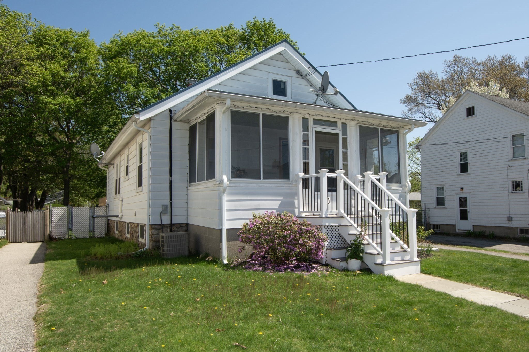 16 Elinor Road, Weymouth, MA 02190