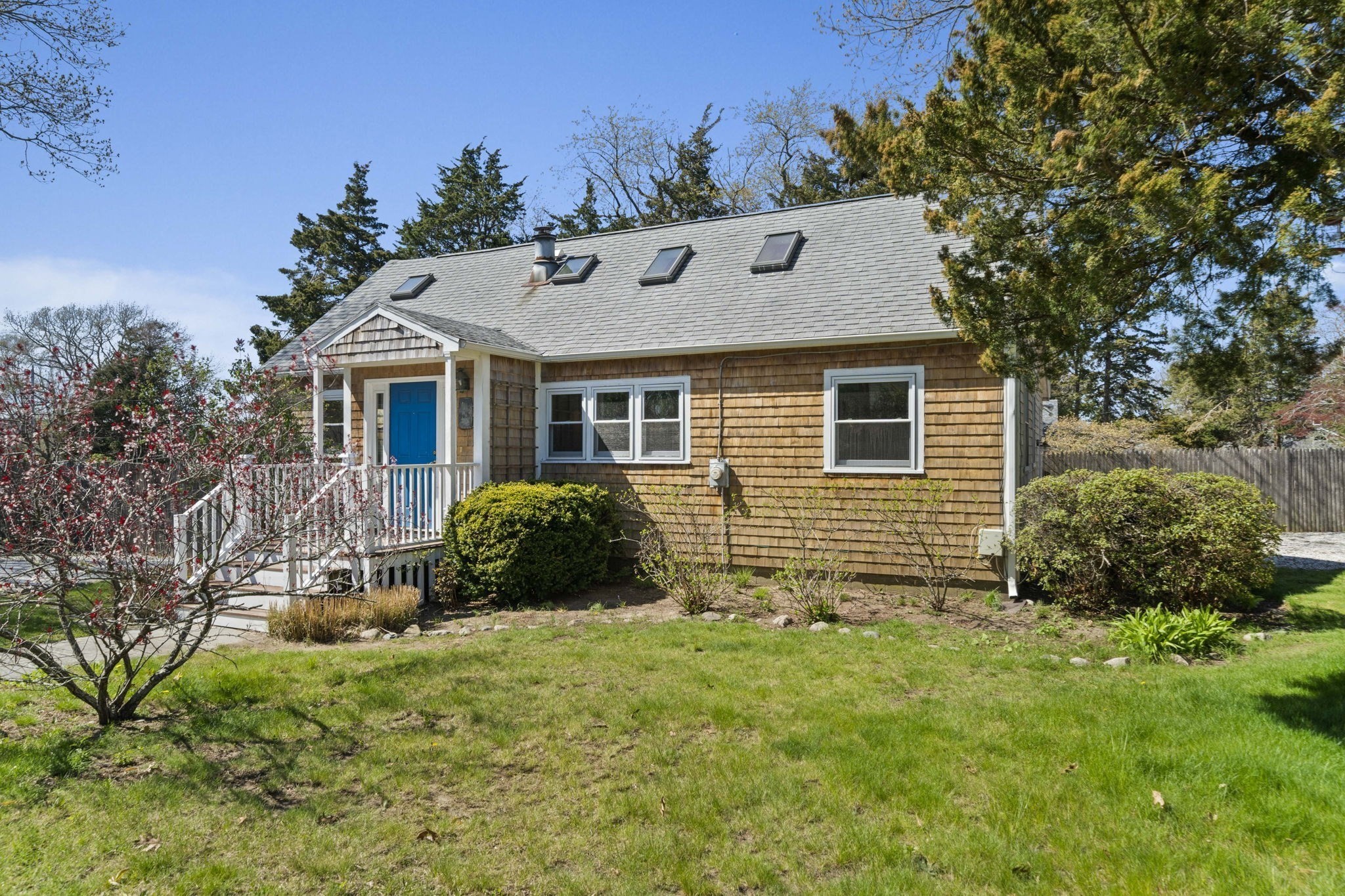 14 Ivy Road, Marshfield, MA 02050