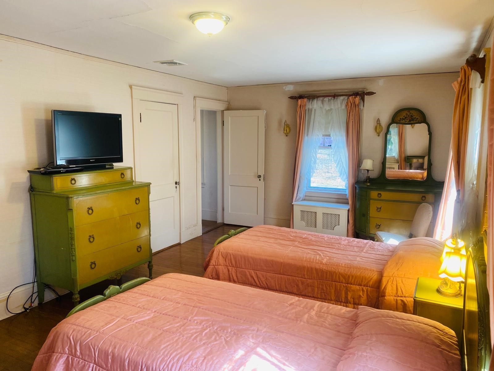 98 Lake St, Boston College, Boston, MA 02135 - Image 13
