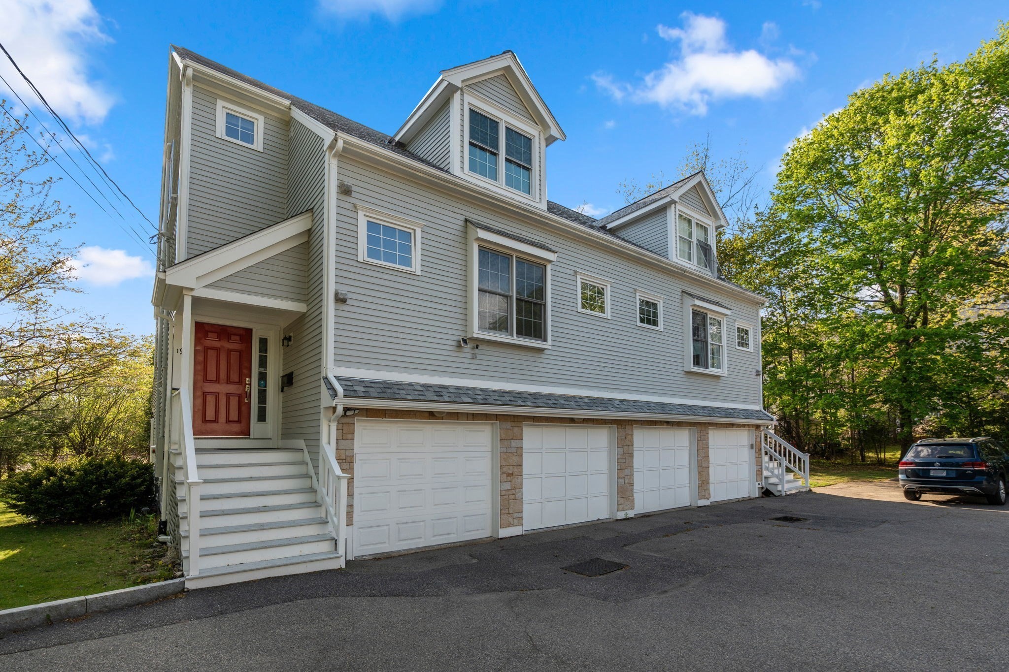 19 Dunstan St Unit 19, Newton, MA 02465