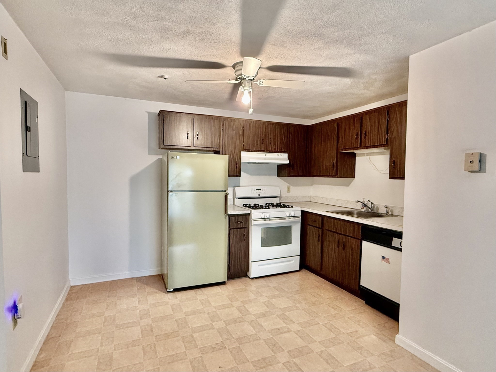 14 Kenmar Drive Unit 119, Billerica, MA 01821 - Image 3