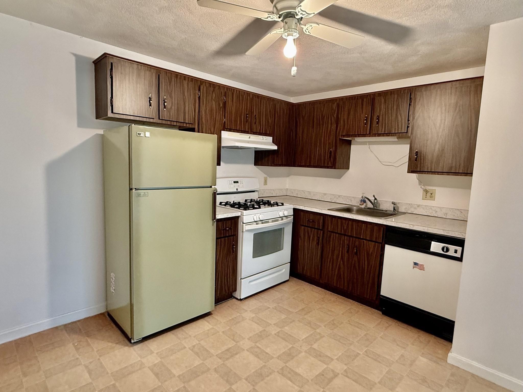 14 Kenmar Drive Unit 119, Billerica, MA 01821 - Image 4
