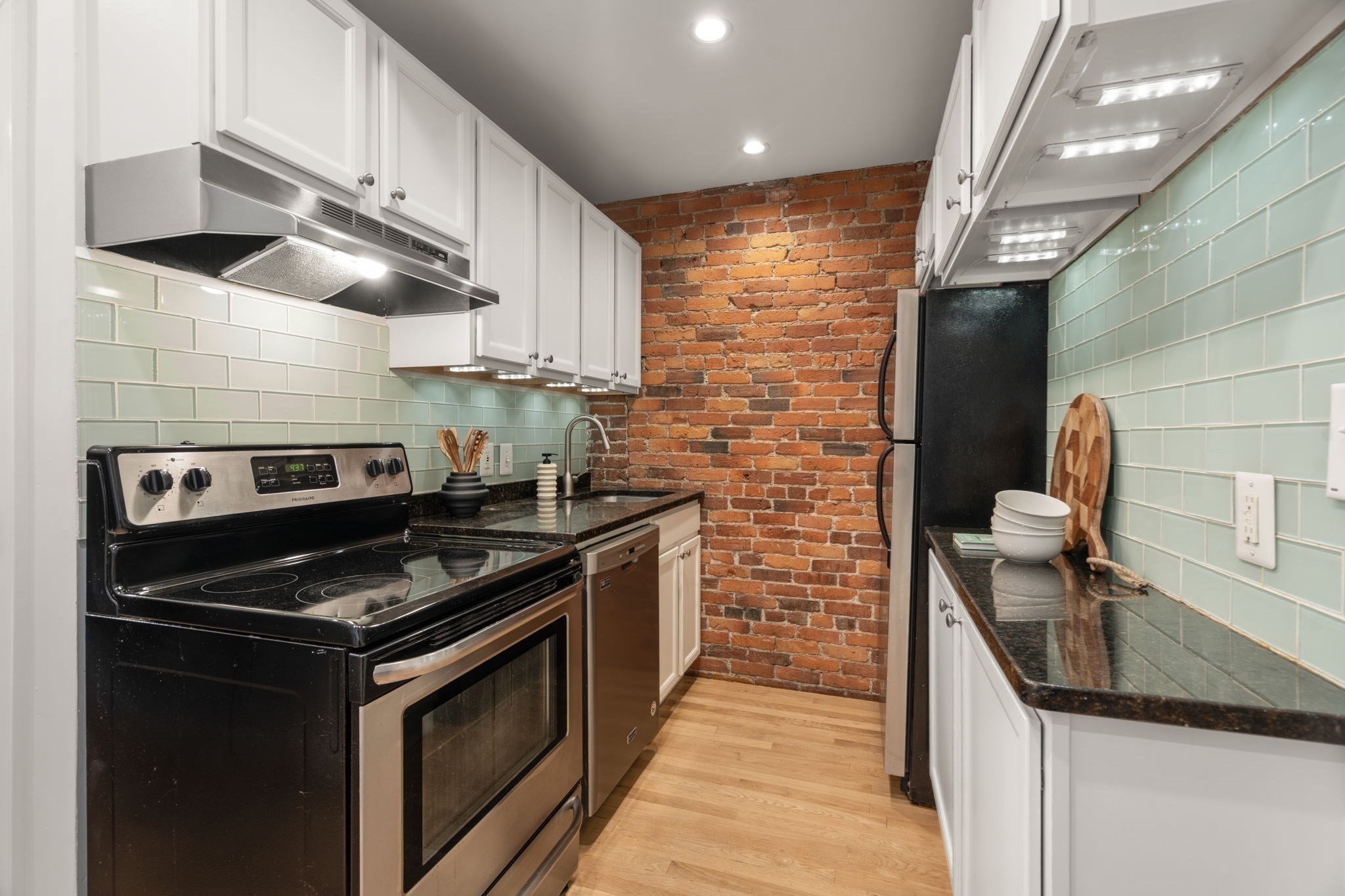 9 Albemarle Street Unit 3, Back Bay, Boston, MA 02115 - Image 3