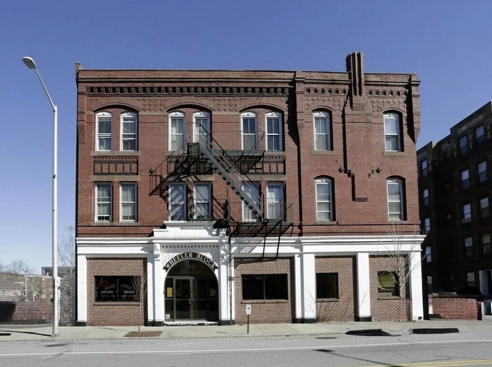 463 Merrimack Unit 109, Lowell, MA 01852