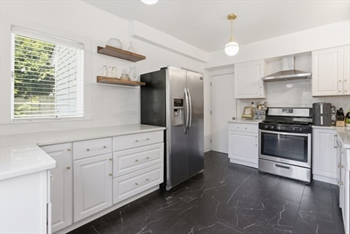 56 Agassiz Ave