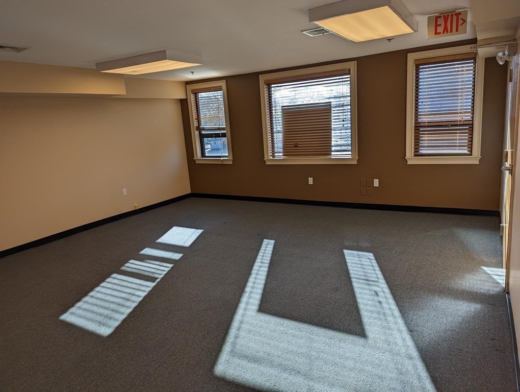 18 Central Street Unit 6, Foxboro, MA 02035