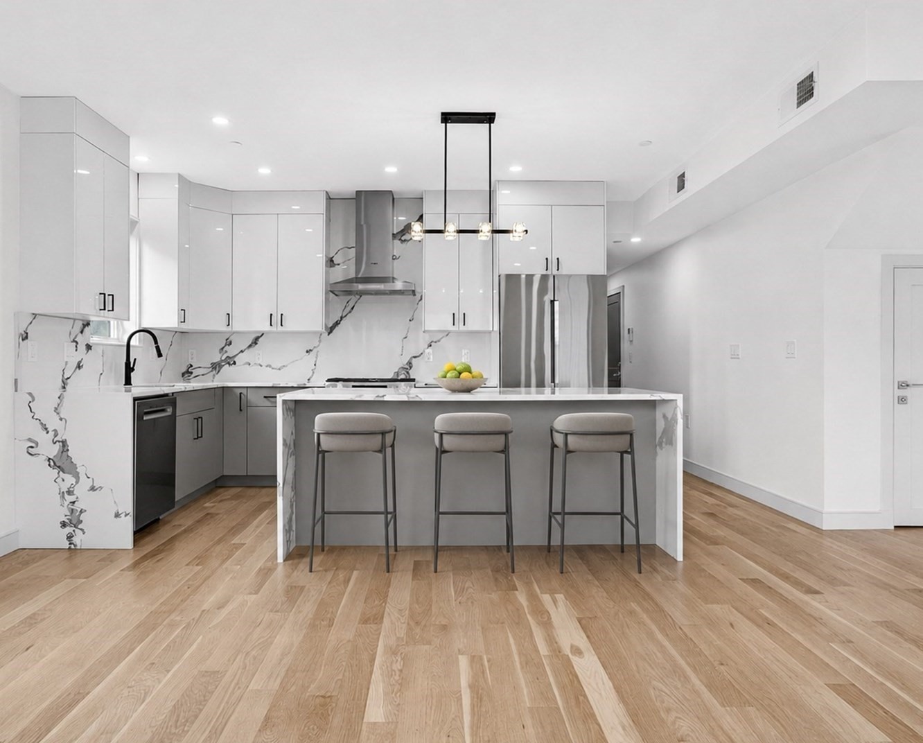 21 Kent Court Unit B, Somerville, MA 02143