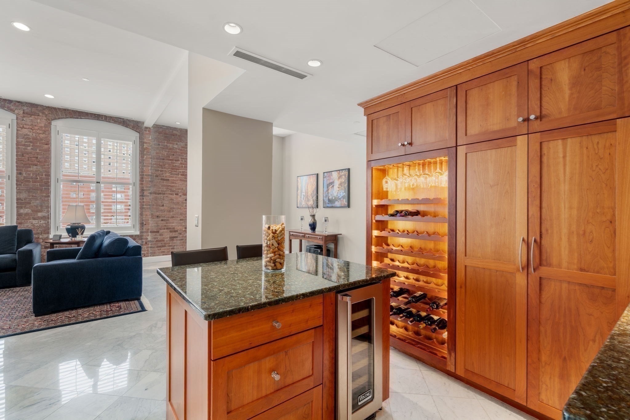 6 Edgerly Place Unit 402/403, Bay Village, Boston, MA 02116 - Image 8