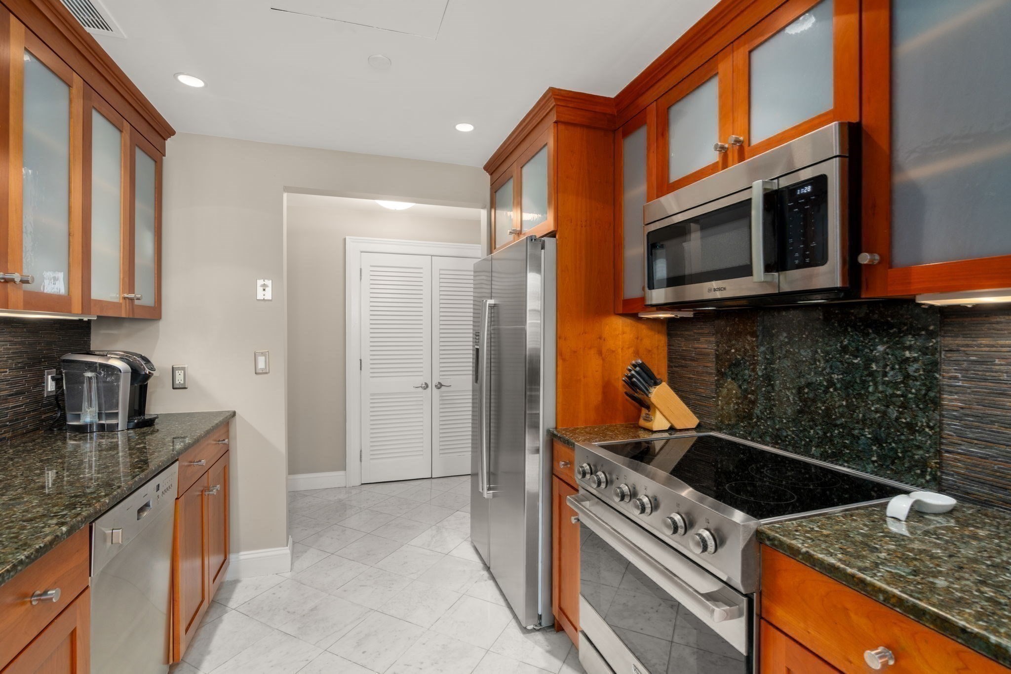 6 Edgerly Place Unit 402/403, Bay Village, Boston, MA 02116 - Image 10