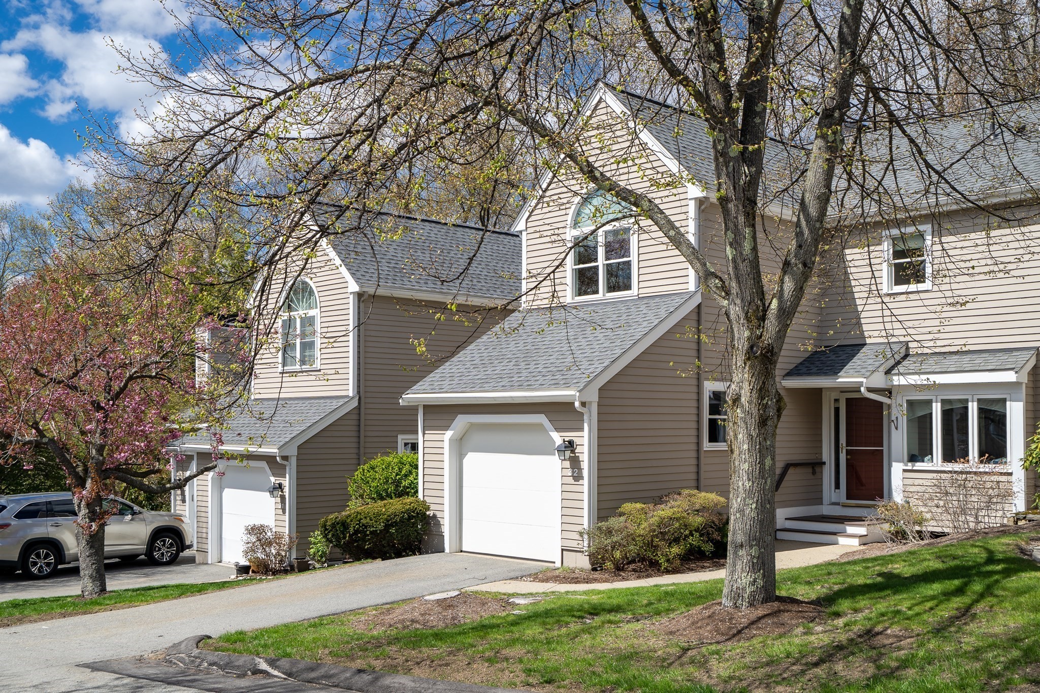 32 Bishops Forest Dr Unit 32, Waltham, MA 02452