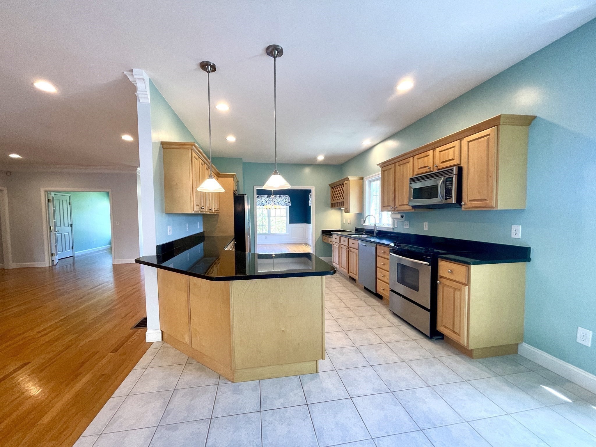 176 Mary Catherine Dr, Lancaster, MA 01523 - Image 8