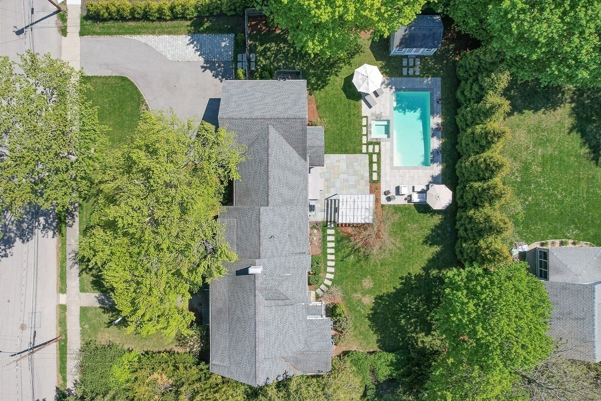 50 Oxford Street, Winchester, MA 01890