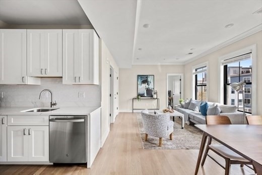 303 Maverick Unit ph4, East Boston, Boston, MA 02128 - Image 3