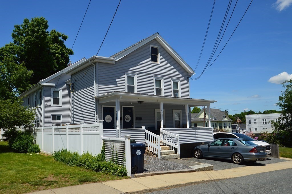 17 Chestnut Street, Marlborough, MA 01752
