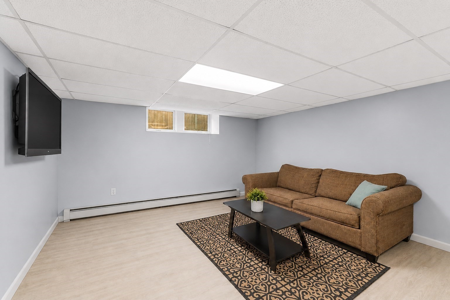 600 Broadway, Fall River, MA 02724 - Image 28