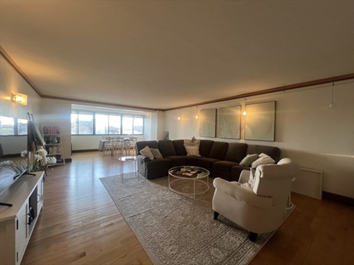 8 Whittier Place, Apt 7H