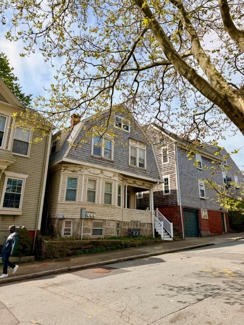 108 School St, New Bedford, MA 02740