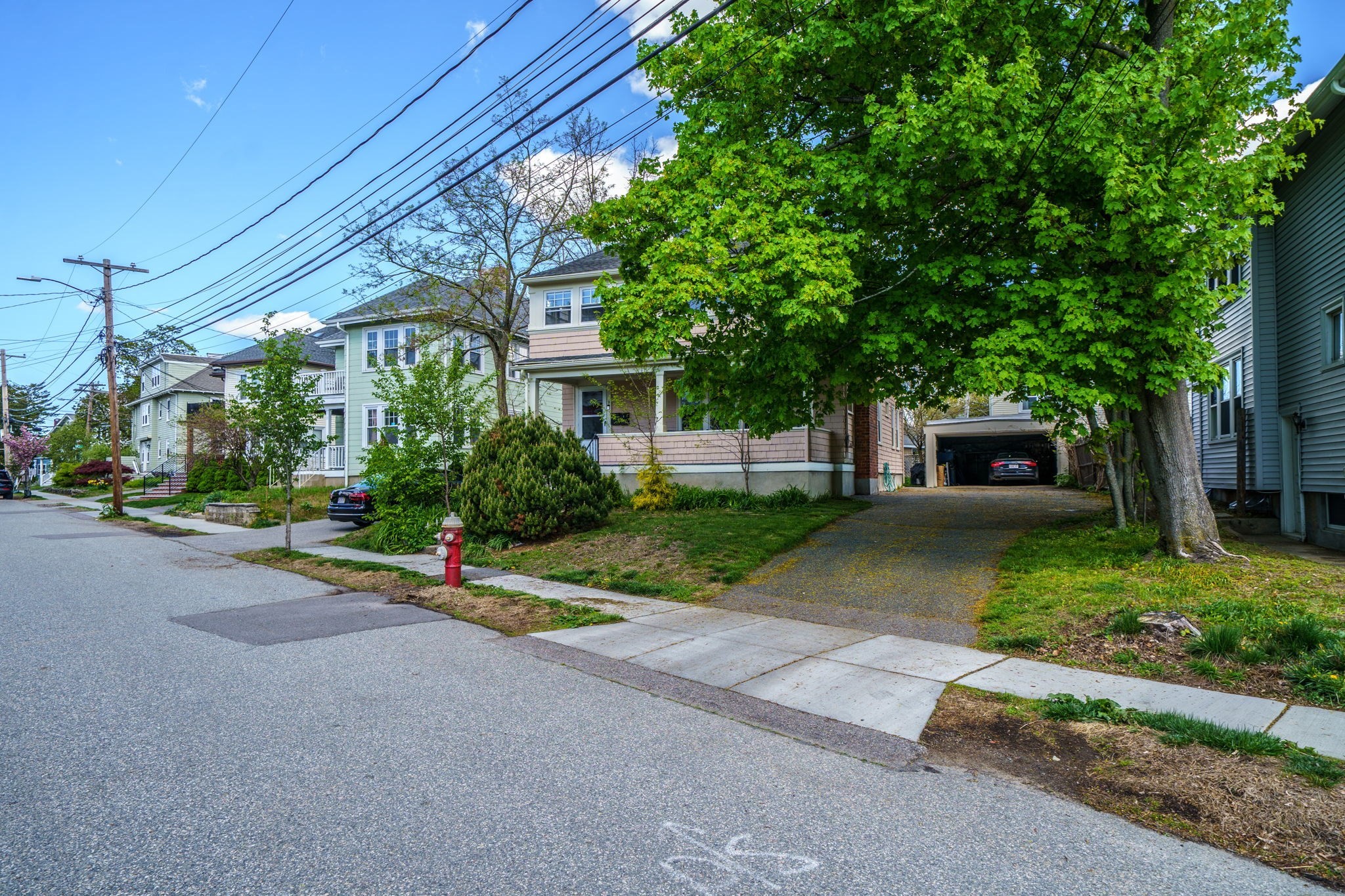 9 Fairview Ave, Watertown, MA 02472