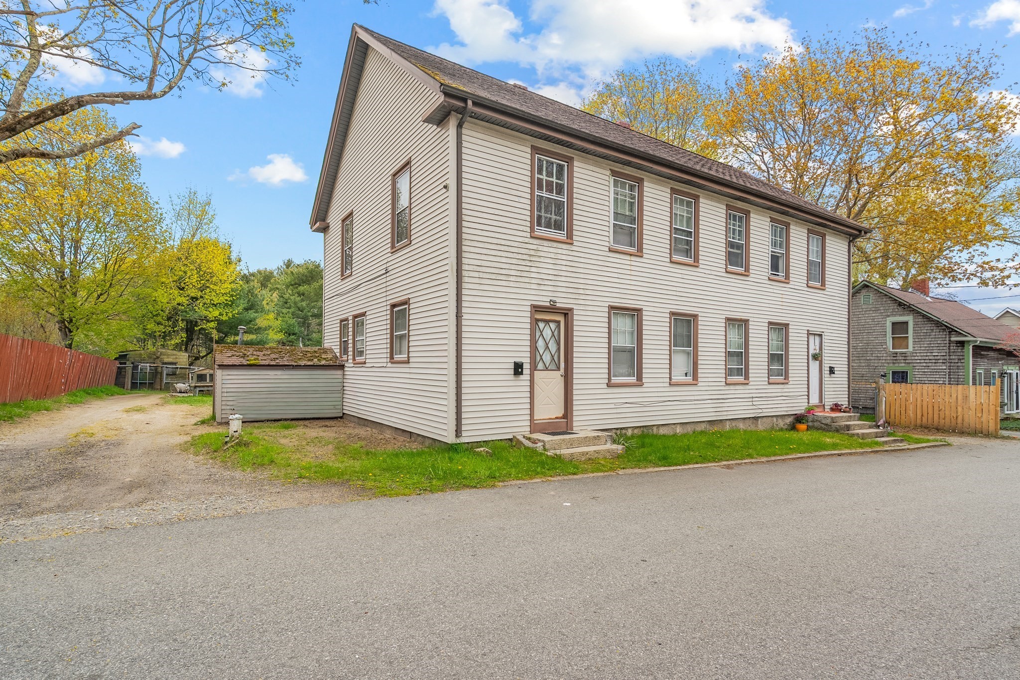 5 Beeden Pl, Westport, MA 02790