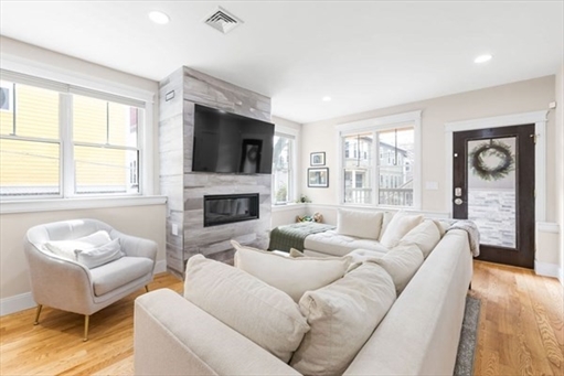 5-7 Whitman St