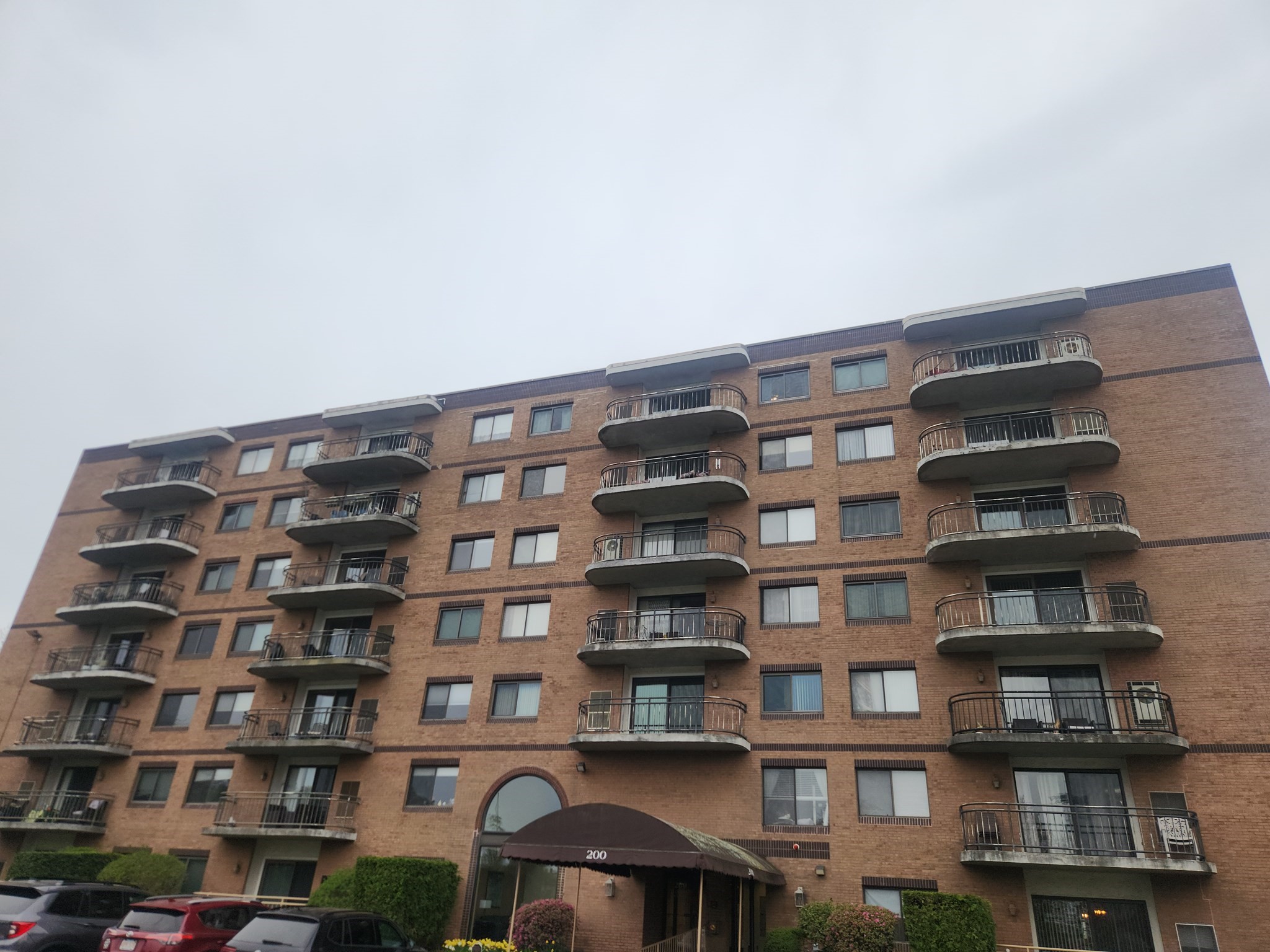 200 Locust St Unit 303, Lynn, MA 01904