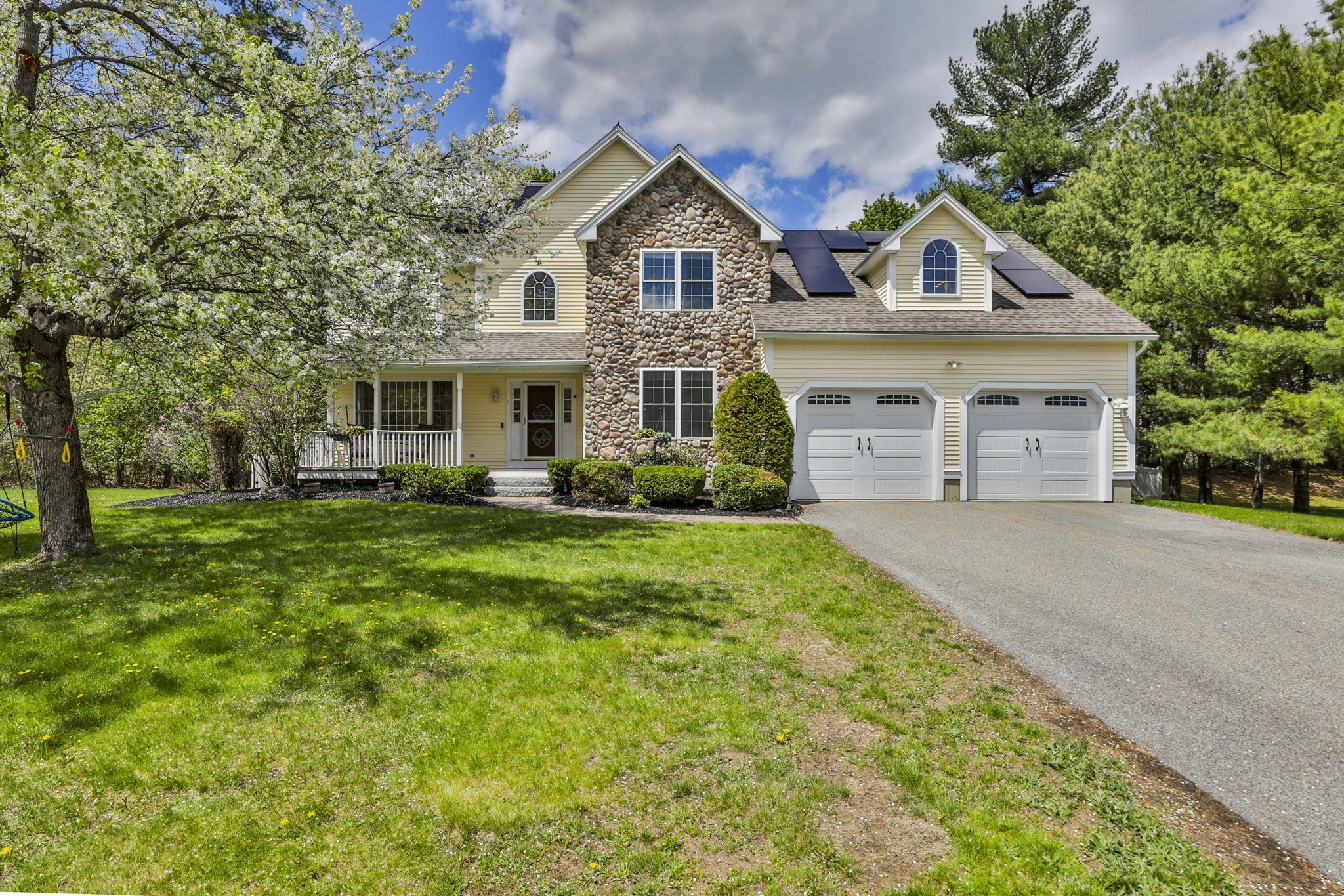 11 Arthur Avenue, Chelmsford, MA 01824