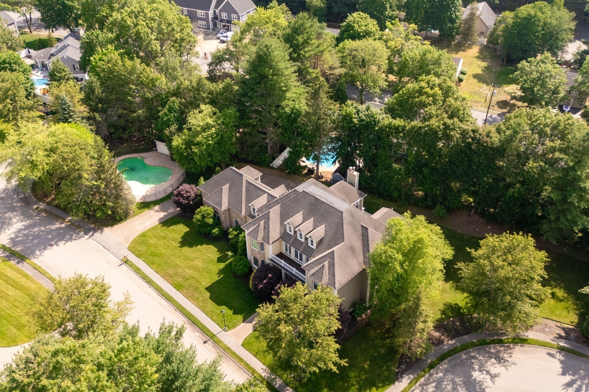  Ashley Court, Lynnfield, MA 01940