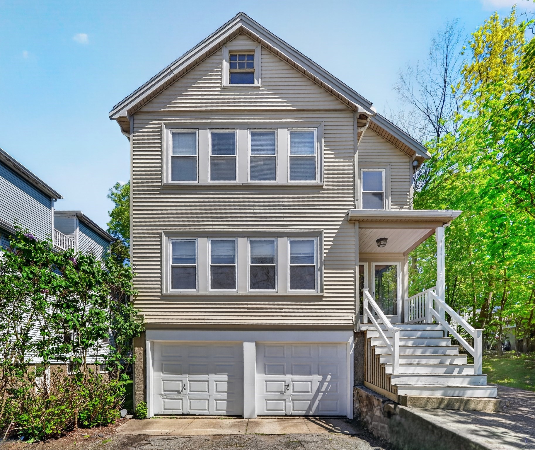 16 Russell Rd, Newton, MA 02458