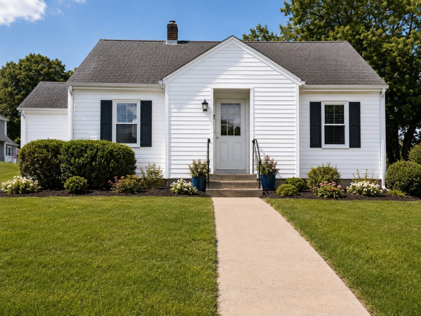 349 Oak St, Clinton, MA 01510 - Image 2