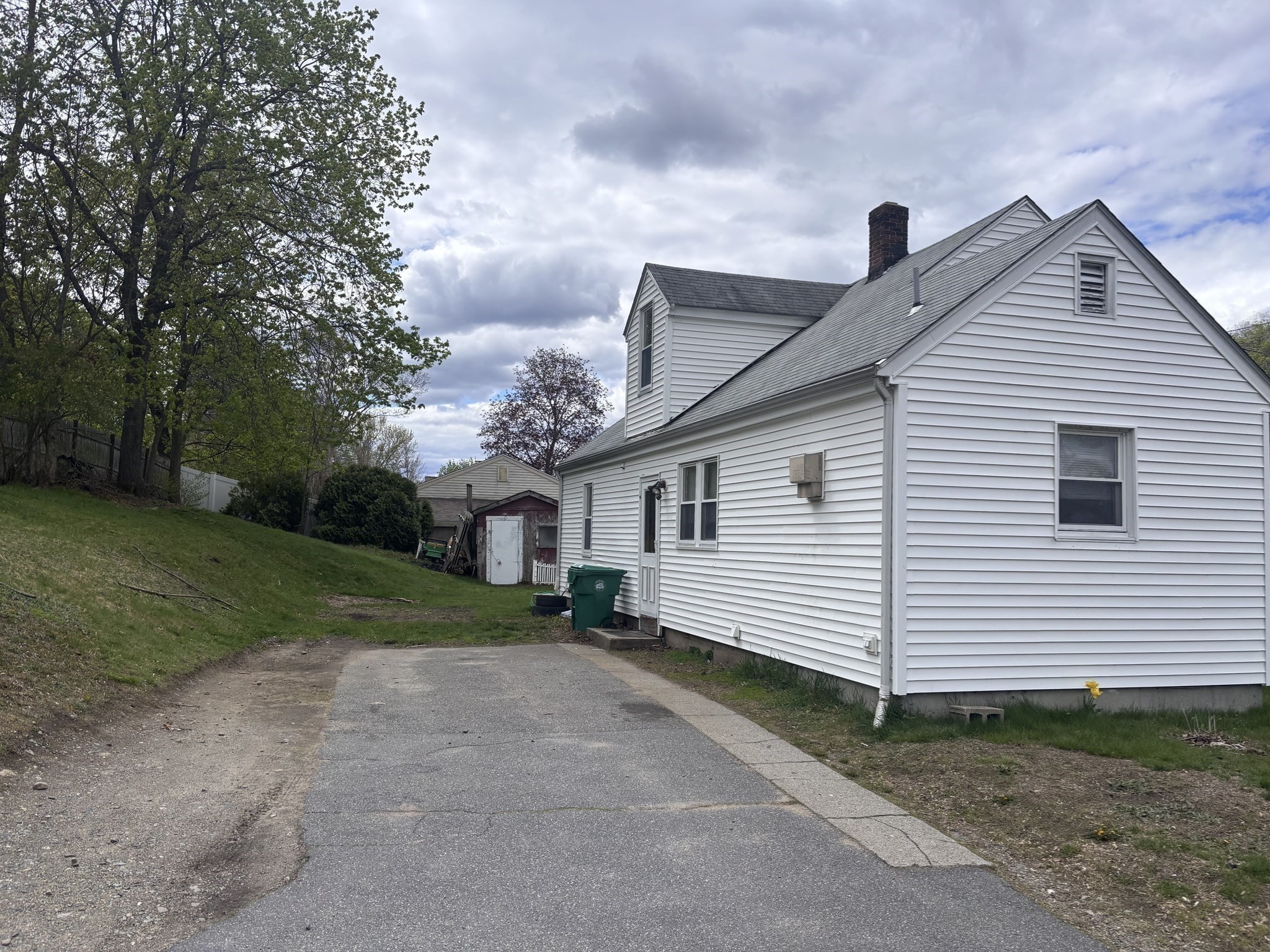 349 Oak St, Clinton, MA 01510 - Image 3
