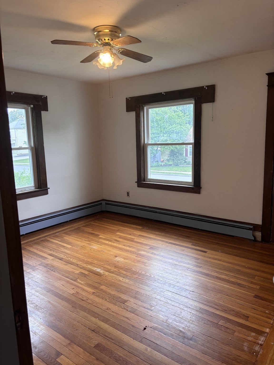 349 Oak St, Clinton, MA 01510 - Image 8