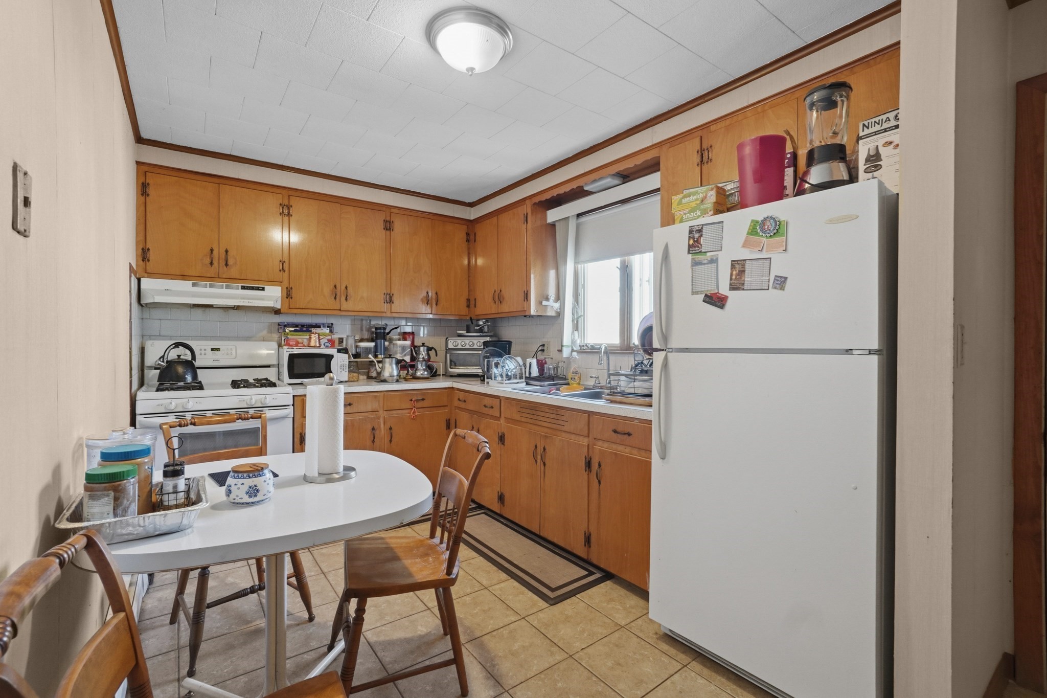 284 Broadway, Fall River, MA 02721 - Image 27