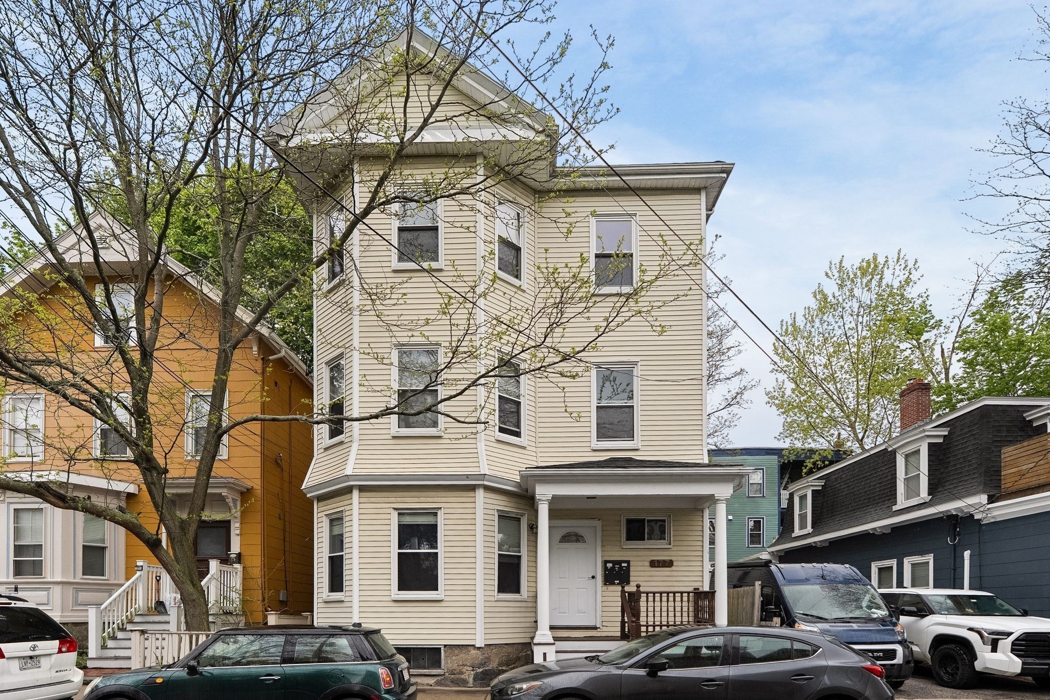 177 Chestnut Avenue, Boston - Jamaica Plain, MA 02130