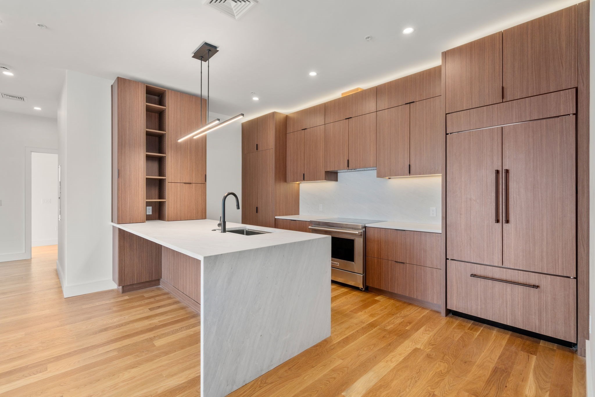 58 Kent Unit 401, Brookline, MA 02445