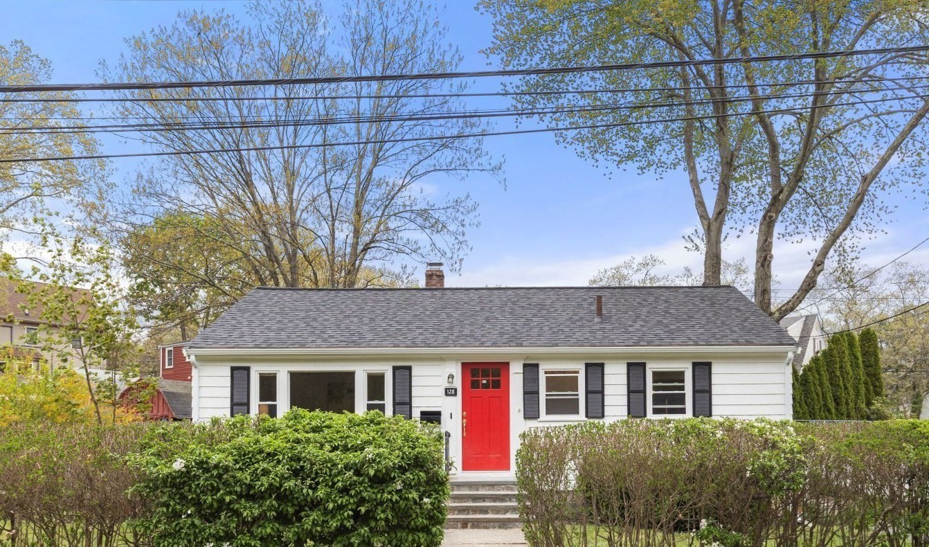 128 Dale St, Roslindale, Boston, MA 02131