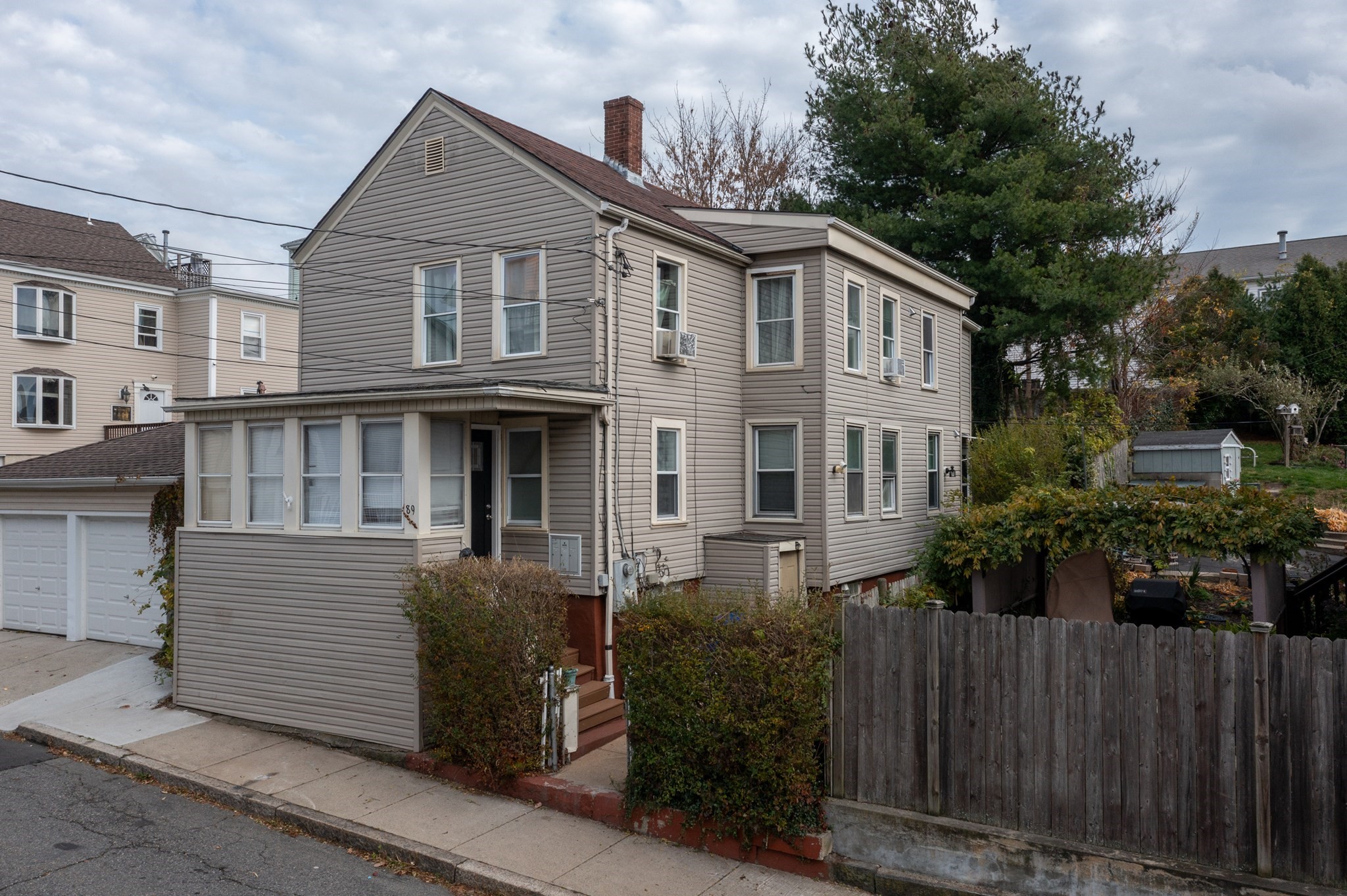 89 Oak Street, Fall River, MA 02720